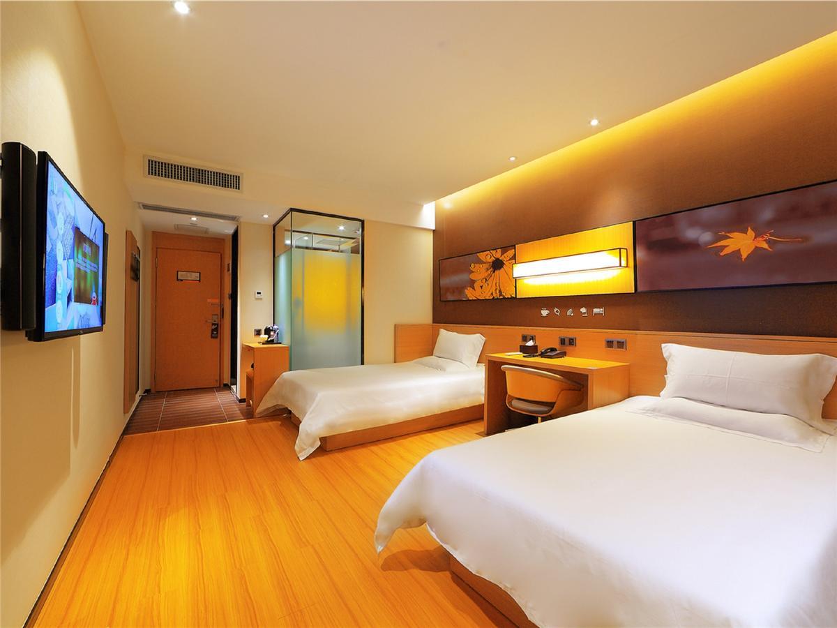 Iu Hotel Zhanjiang Haibin Avenue Xinhaimingchen المظهر الخارجي الصورة