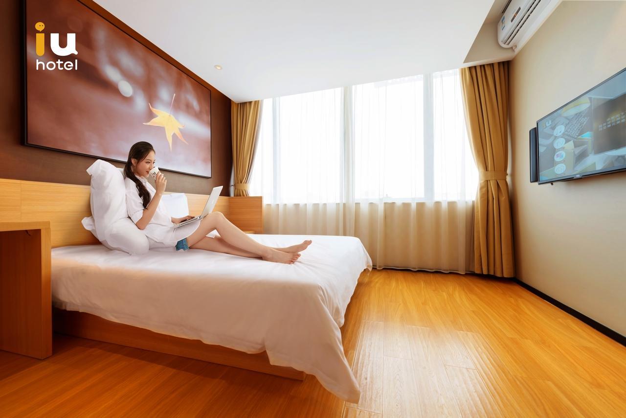 Iu Hotel Zhanjiang Haibin Avenue Xinhaimingchen المظهر الخارجي الصورة