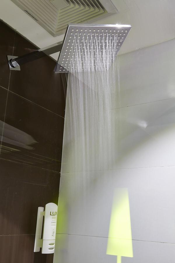 Iu Hotel Zhanjiang Haibin Avenue Xinhaimingchen المظهر الخارجي الصورة