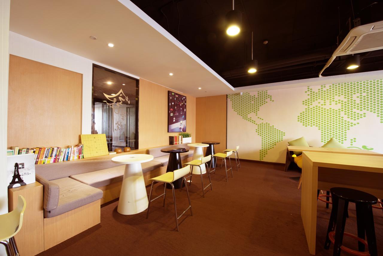 Iu Hotel Zhanjiang Haibin Avenue Xinhaimingchen المظهر الخارجي الصورة